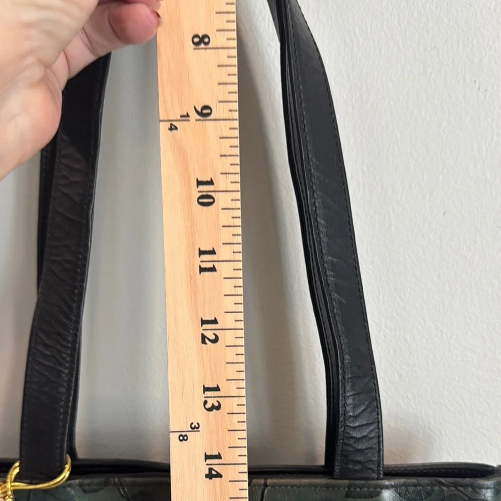 Genuine‎ Elegant Green and Black Tote Purse